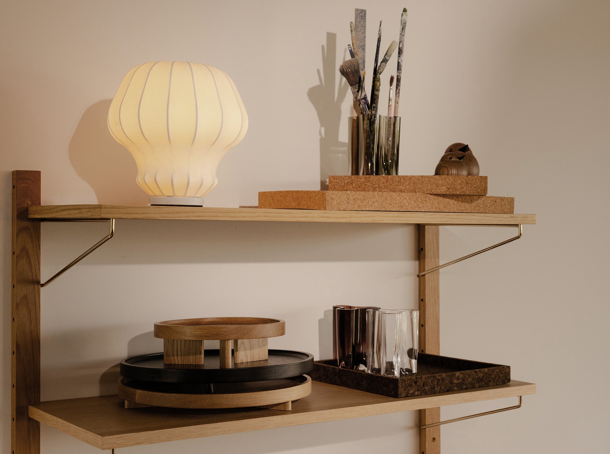Campata 22cm shelf - natural oak/brass