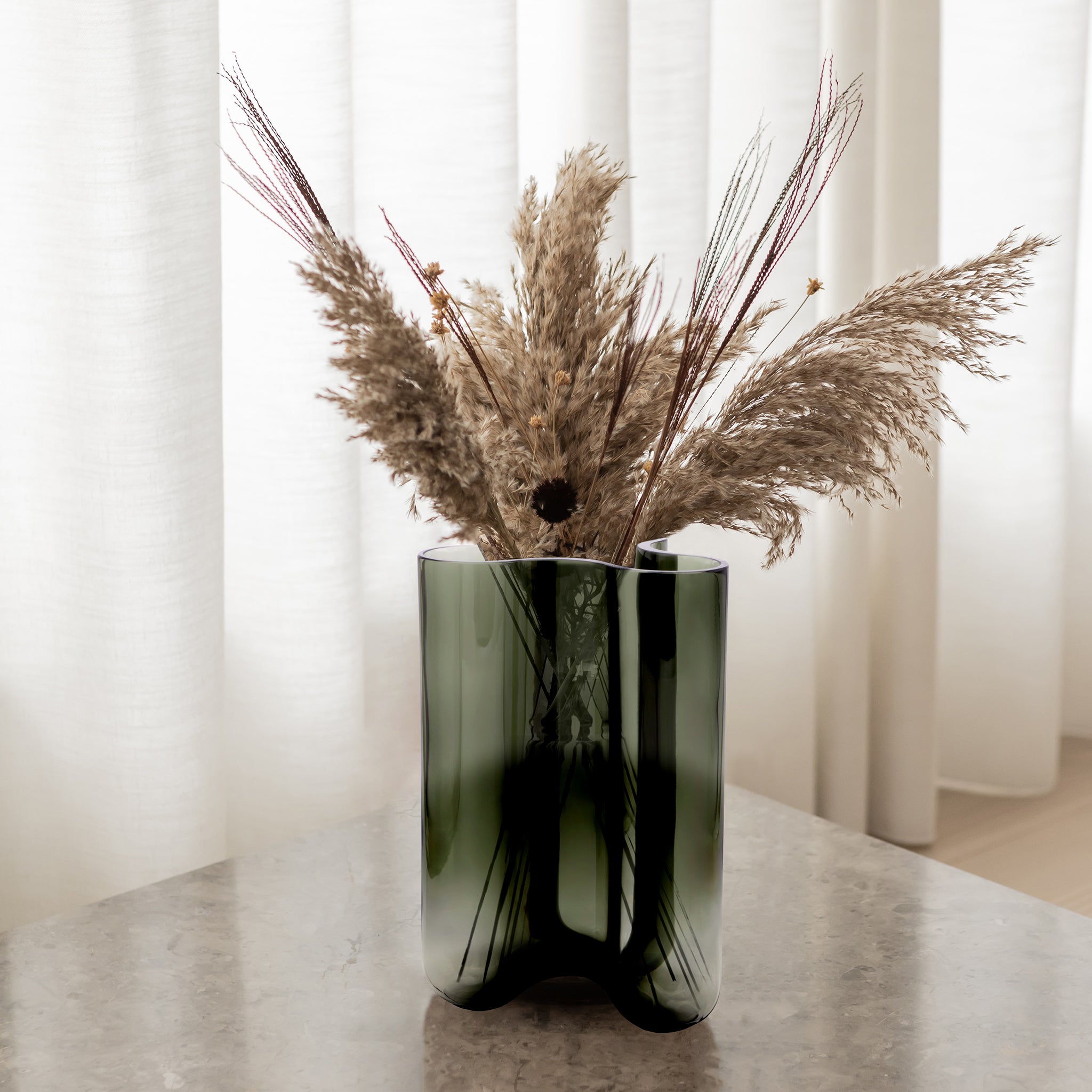 Clover vase large - smoky green