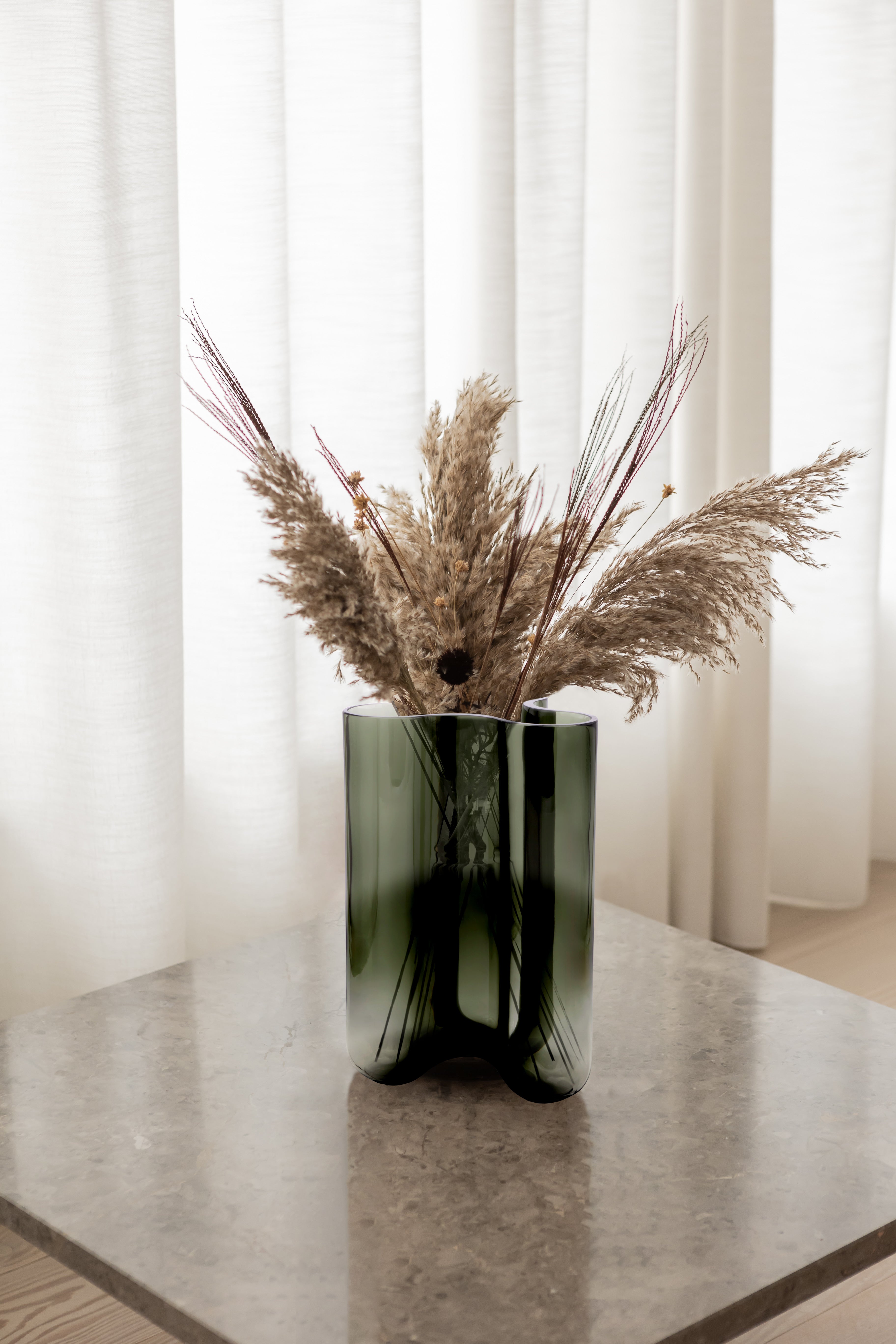 Clover vase large - clear