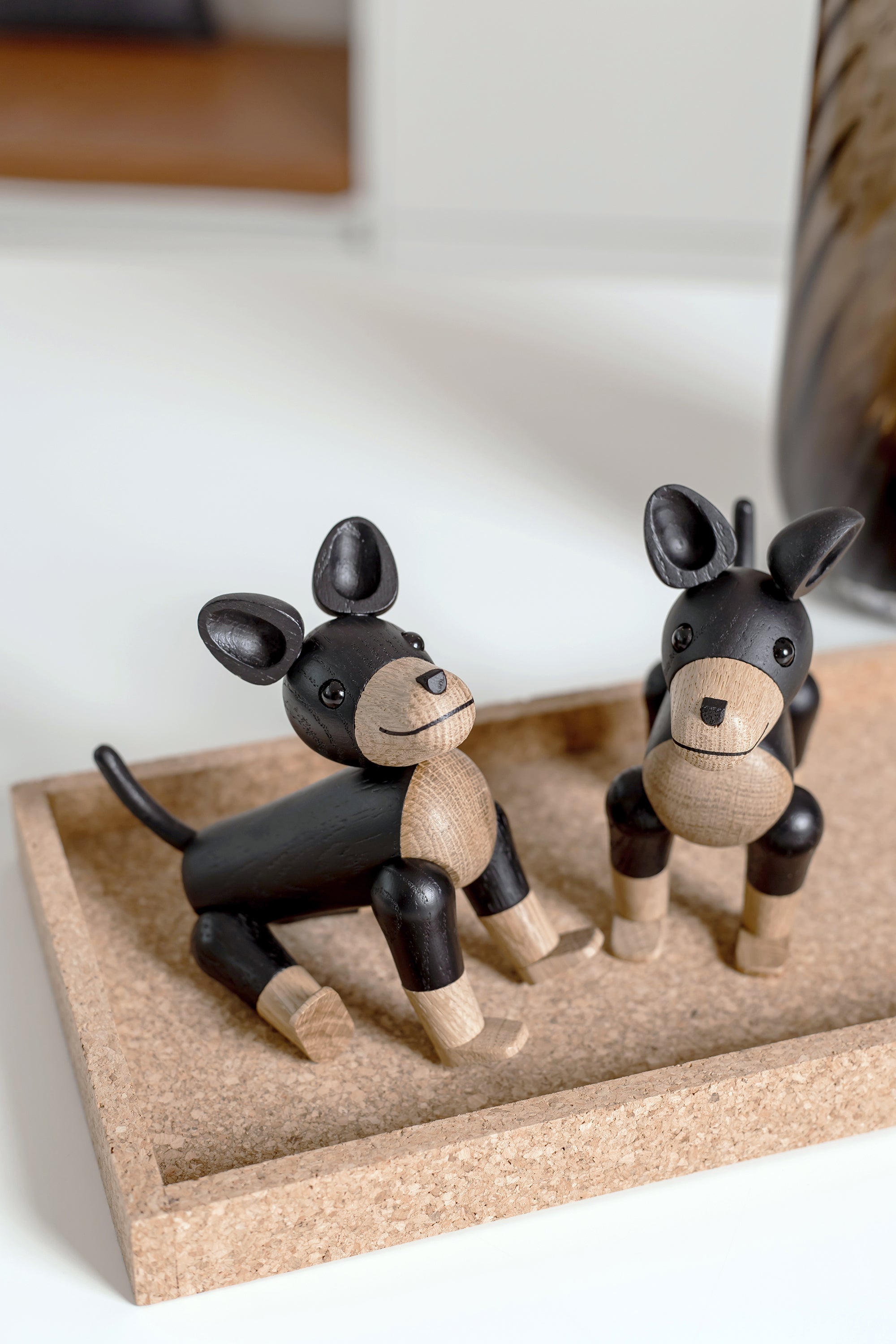 CHARLIE the dog natural + black oak