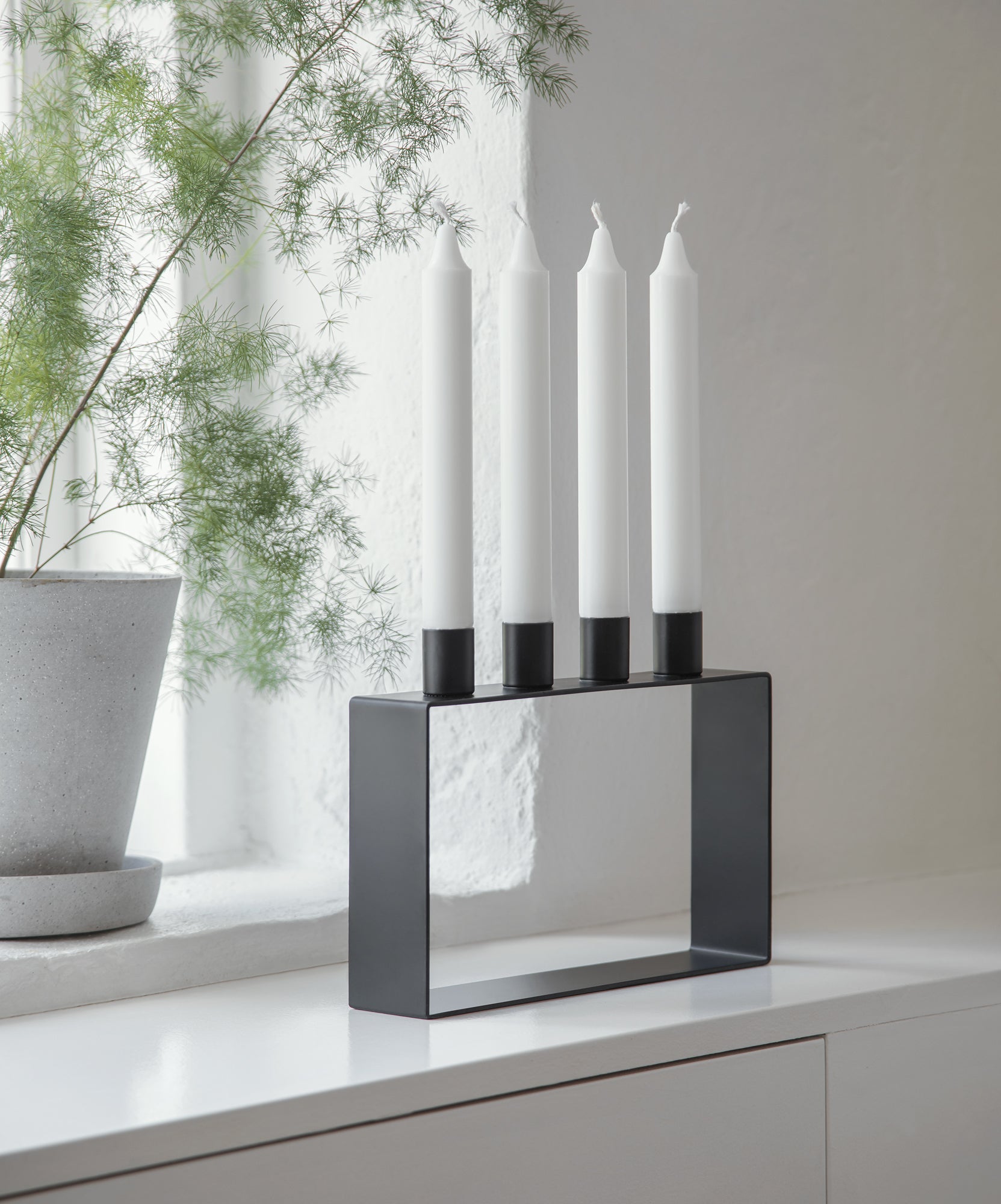 FRAME 4 candle holder