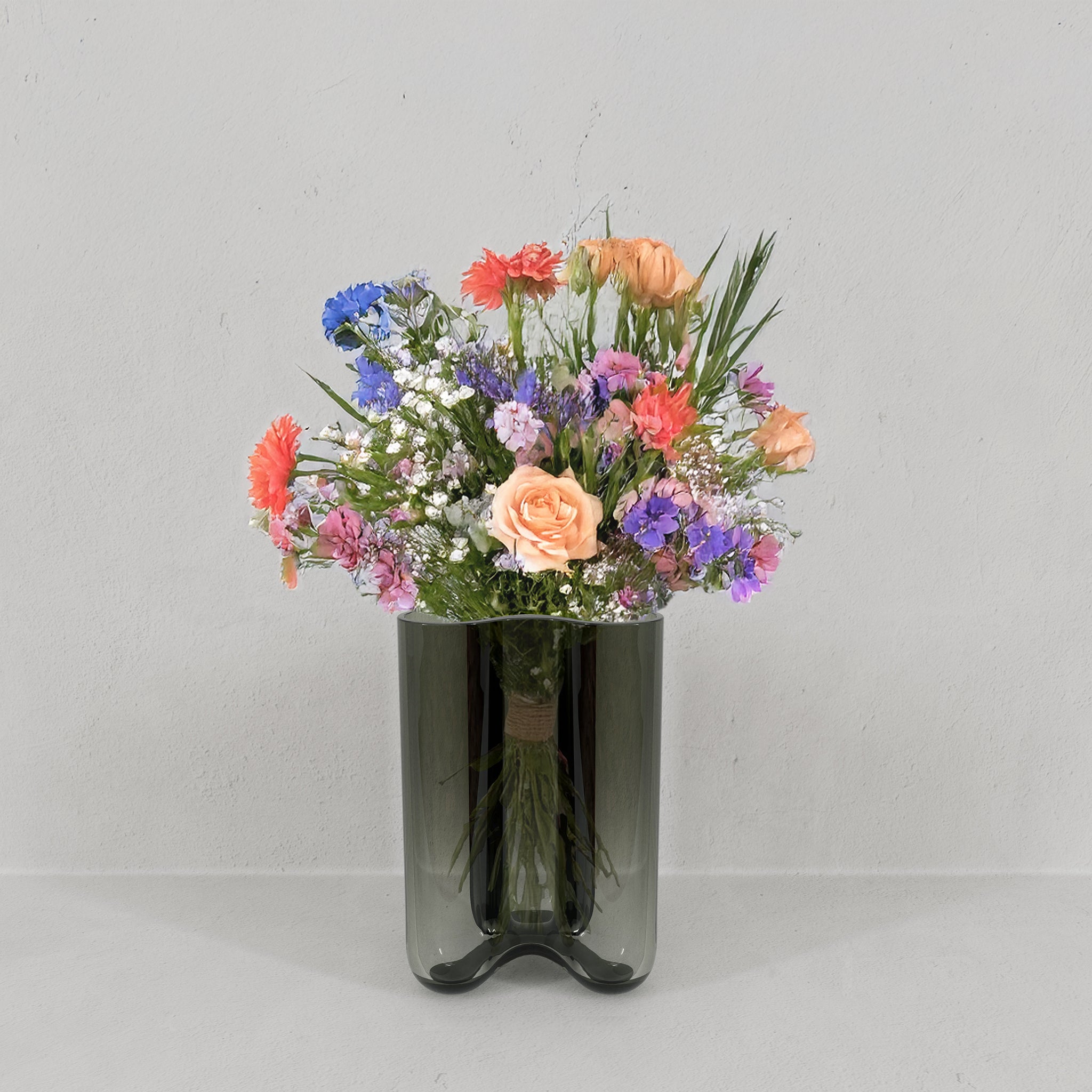 Clover vase large - smoky green