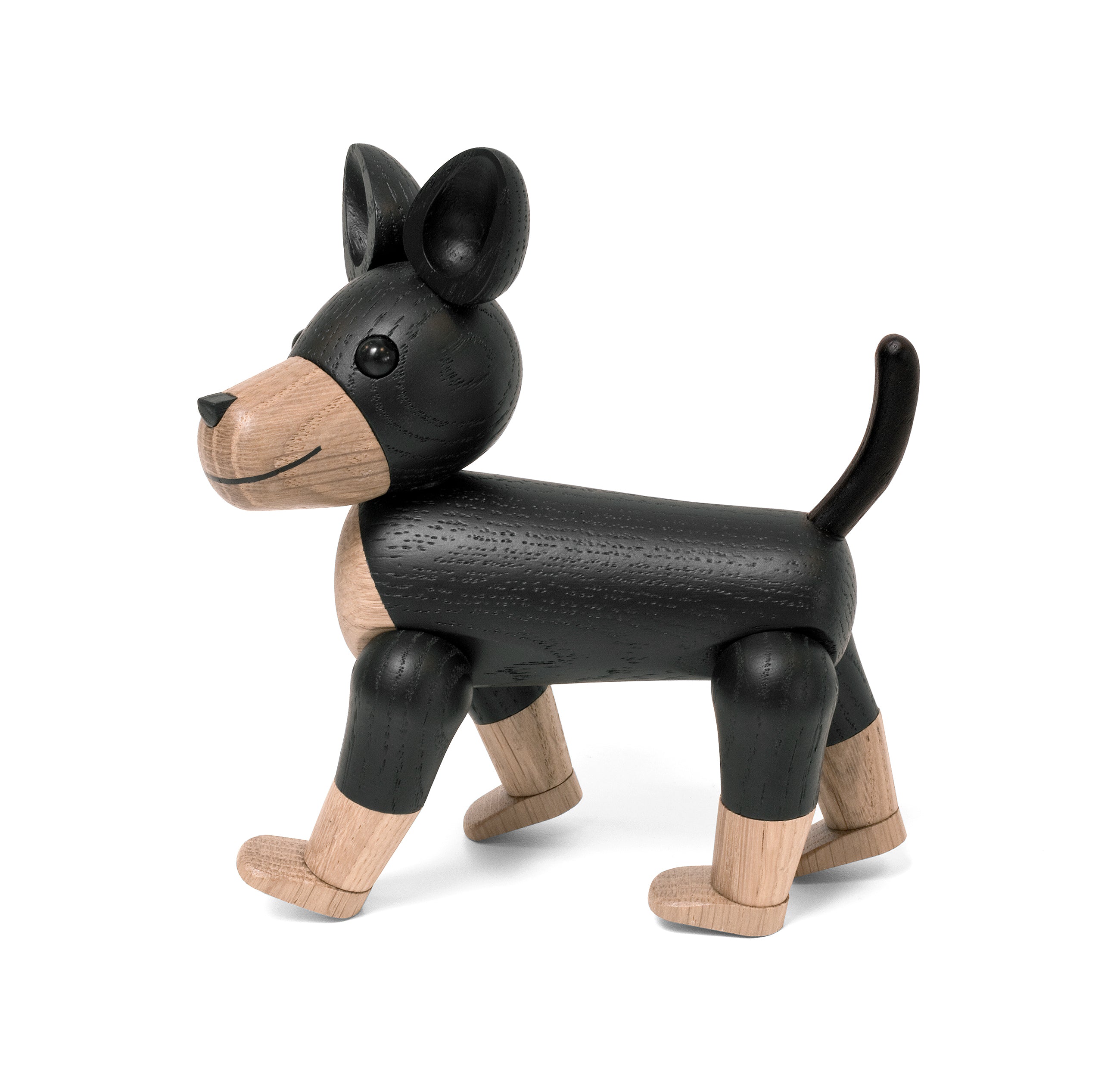 CHARLIE hund i egetræ