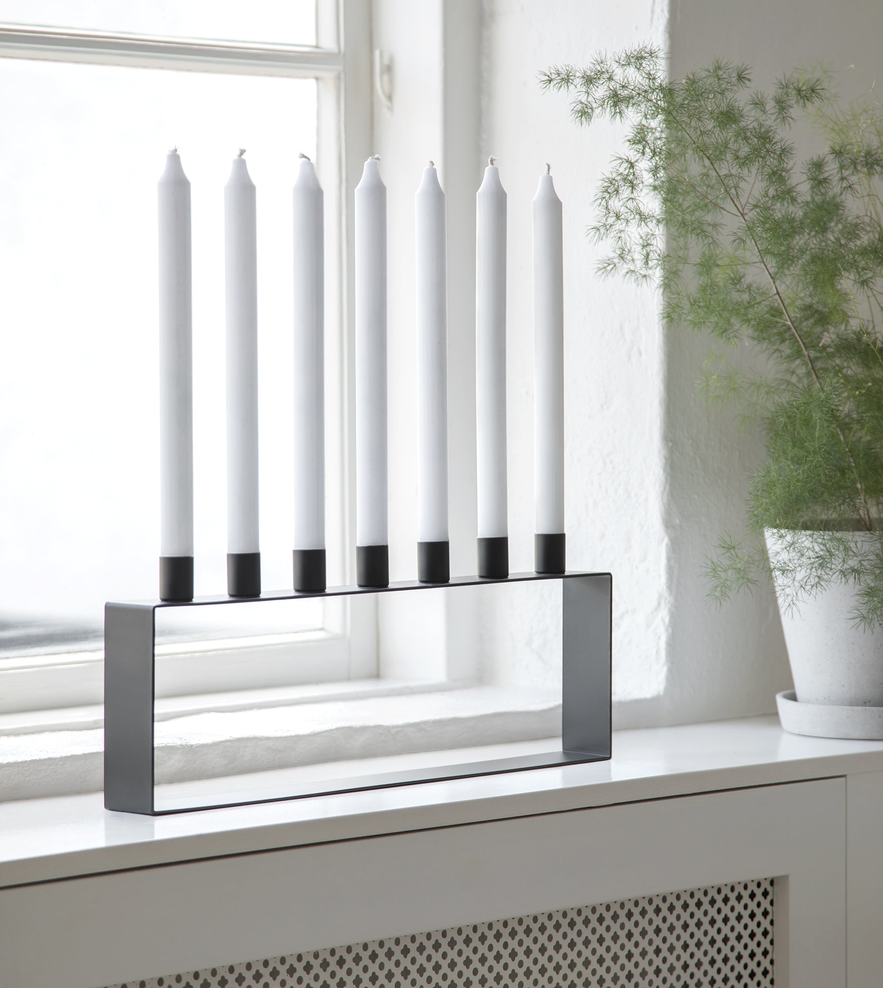 FRAME 7 candle holder