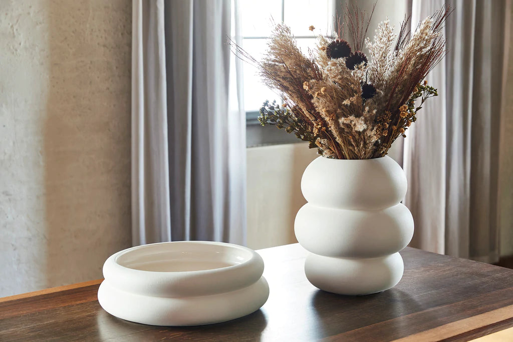 SOFT SHAPE ceramic vase - white